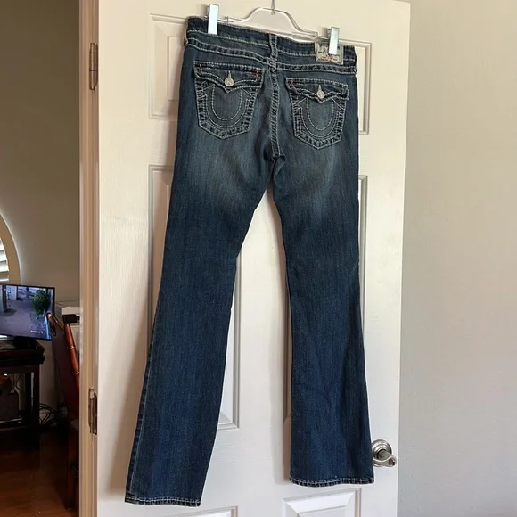 True Religion Flare Jeans 🫶🏻 - Picture 3 of 7